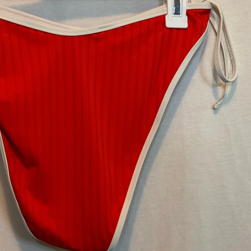 AA-512 Aerie NWT PLUS SIZE XXL Cheekiest Side Tie Ribbed Red & White Bottoms‎